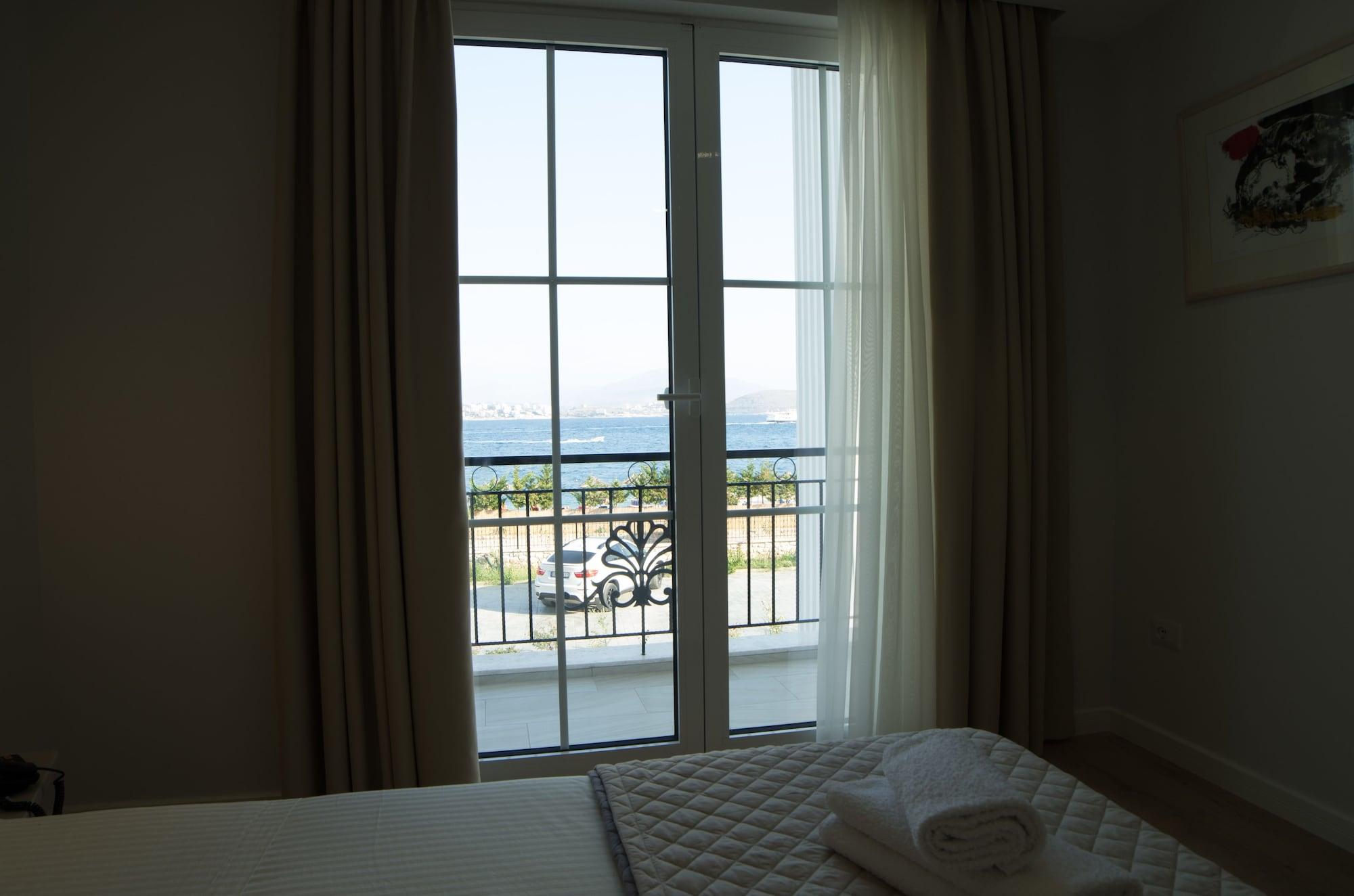 Hotel Vila Kalcuni Saranda Dış mekan fotoğraf