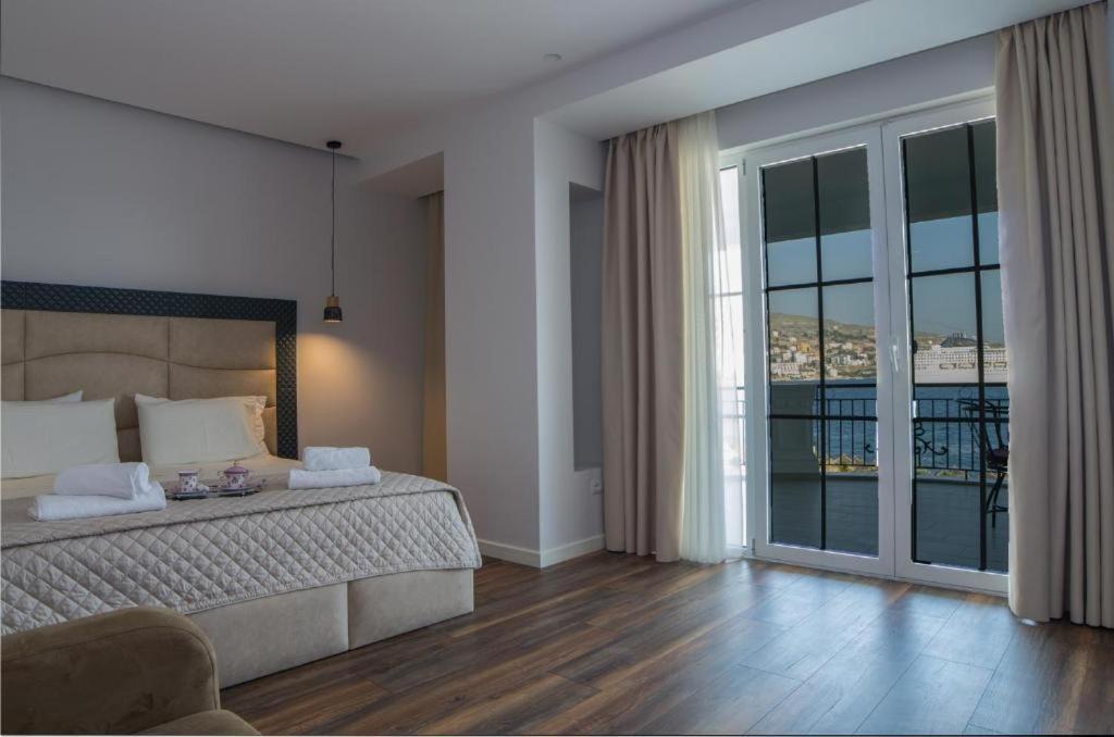 Hotel Vila Kalcuni Saranda Dış mekan fotoğraf