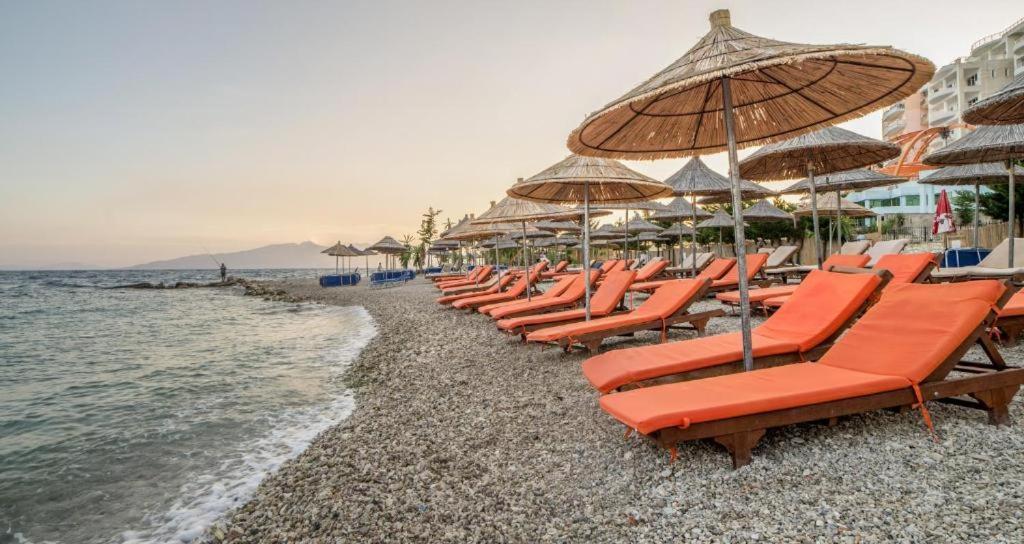 Hotel Vila Kalcuni Saranda Dış mekan fotoğraf