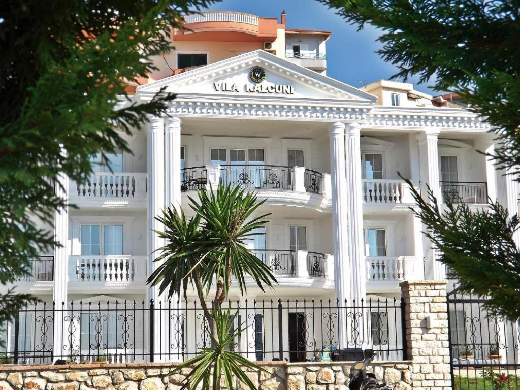 Hotel Vila Kalcuni Saranda Dış mekan fotoğraf